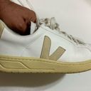 VEJA  URCA CWL White Butter Leather Unisex Sneakers Size W-11 M-9.0 Photo 3