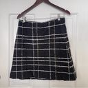 St. John  Textured Intarsia Grid Print Knit Pull-On Mini Skirt Size Medium Photo 6