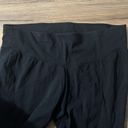 Lane Bryant LIVI ACTIVE  Women's Black Pull-On Capri Leggings  And Pants 26/28 Photo 4