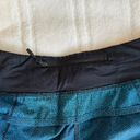 Lululemon Speed Up Shorts 2.5" Photo 2