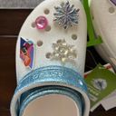 Disney Frozen Crocs Photo 3