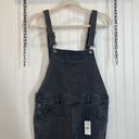 EXPRESS NWT  Women’s Black Raw Hem Straight Leg Jeans Overall Size 6 Photo 2