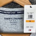 Tommy Hilfiger  Gray Logo Flag Print Short Sleeve Tee T Shirt NEW S Photo 4