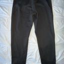 Patagonia  Women’s Cropped (Below the knee) Black Capri Leggings  SIZE M Photo 3