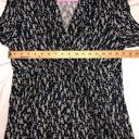 Soma  Dress Size Large Faux Wrap Top Black White Blue Long Sleeve Geometric Print Photo 6