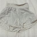 Lululemon Hotty Hot Shorts 4” Photo 2