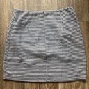 love on a hanger Black & White Houndstooth Mini Skirt Photo 3