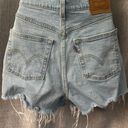 Levi’s Ribcage Shorts Photo 1