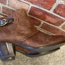 Baretraps Reinella Womens brown heel booties size 9 Photo 6