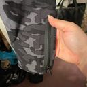 DKNY  SPORT CAMO 7/8 ANKLE ZIP WORKOUT LEGGINGS Photo 5