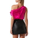 ASTR  Ceres Off the Shoulder Satin Blouse Size Small Photo 4