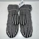 Lululemon  textured fleece lined knit mittens m/L Photo 1