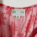 Jun & Ivy  floral pink short sleeve ruffle top plus size 2x v neck elastic waist Photo 2