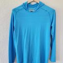 Zyia  Blue Performance Long Sleeve Hooded Shirt Size Small Photo 3