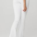 Alo Yoga Airbrush High-Waist 7/8 Bootcut Legging Photo 4