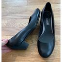 Ecco ‎ Size 37 (6-6.5) Black Leather Pumps Photo 2