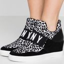 DKNY  Sneakers Photo 2