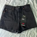 Levi's Premium Ribcage Shorts Photo 0