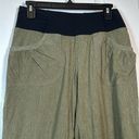 prAna  Summit Pull On Pant Cargo Green Heather Size Small EUC #OC-162 Photo 3