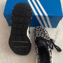 Adidas Swift Run Leopard-Print Shoe, Size: 9 Photo 11