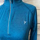 Old Navy Active Go-Dry Semi Fitted 1/4 Zip Pullover Photo 1