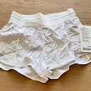 Lululemon Hotty Hot HR Short 2.5” Photo 0