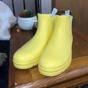 Yellow Rain Boots Size 9 Photo 0