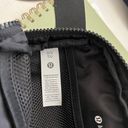 Lululemon belt bag Photo 3