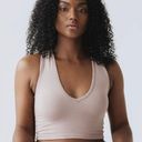 Klassy Network V-Neck Brami (Crop) Photo 0