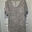 Xersion  Grey Print V Neck Short Slit Tie Sleeve size 0X Photo 0