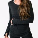 Zyia  Active Black Subtle Stripe Long Sleeve Tee Shirt Gym Athletic Extra Large Photo 0