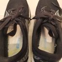 Saucony {9}  Women's Endorphin Speed 2 Run Sneaker Shoes Black and Gray Photo 11