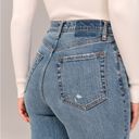 Abercrombie & Fitch   Curve Love Ultra High Rise 90s Slim Straight Jean Photo 8