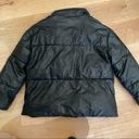 Urban Outfitters  Black Puffer Jacket Snap Closure & Pockets Size M Photo 1