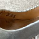 Badgley Mischka  Silver Metallic Leather Crystal Embellished Heels Size: 8 Photo 6