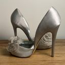 Audrey Brooke  silver heels size 7 Photo 9