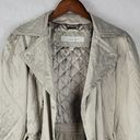 Laundry by Shelli Segal  Womens Trench Coat Size M Cream Sheen Belted Quilt Lined Photo 4