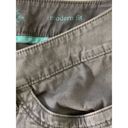 Sonoma  Modern Fit Grey Jean Capri With Zippers On Bottom Of Legs Photo 7