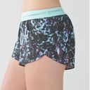 Lululemon - Split Second Short Floral Sport Tranquil Blue Multi Athletic Running Photo 0