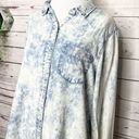 Velvet Heart  Acid Wash Tencel Chambray Denim Button Up Shirt Women’s Size Large Photo 4