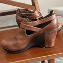 Dansko Franka chocolate brown leather buckle ankle bootie wedges 38 Photo 9