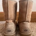 UGG Women Boots Photo 1