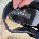 DKNY  Clare Open Toe wide strap chunky Platform Sandals Women's Size 9.5 Photo 9