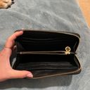 Tory Burch Wallet Photo 1