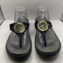 Crocs  Wo's Sz 10 Sanrah Thong Gold Medallion Ring Wedge Navy Sandals E9 Photo 1