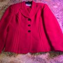 Kasper long sleeve Red Blazer has shoulder pads is a size 6. Photo 9