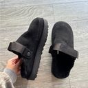 UGG  NEW Black Goldenstar Clogs 8 Photo 3