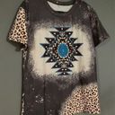 Boutique  Gray Leopard Western Short Sleeve Shirt Size Small NWOT Photo 1