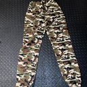 Pretty Little Thing  camo pants size 0 Photo 0