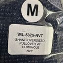 Michael Lauren  Shane oversized pull over with thumb hole navy size medium/large Photo 4